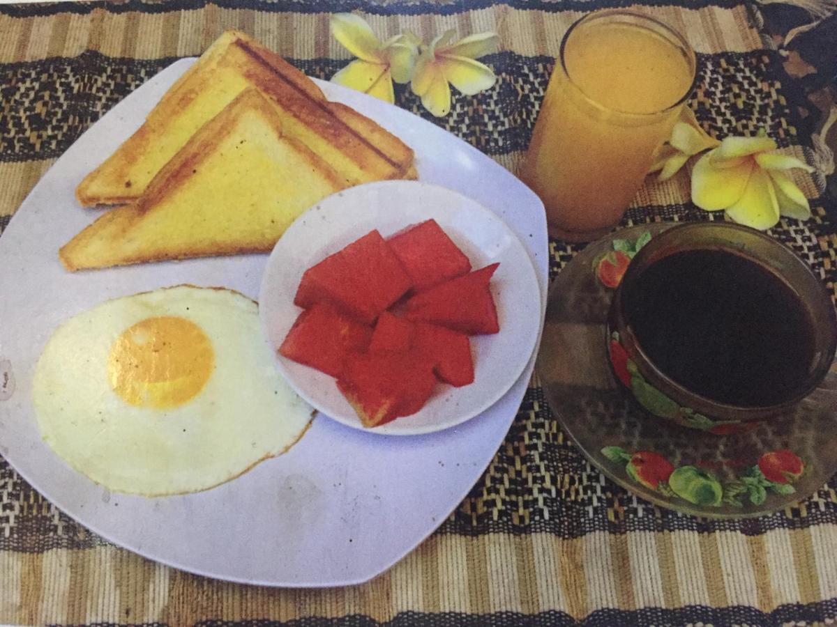 Pondok Denayu Homestay Kuta Lombok Exteriör bild